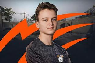 灾难性的表现！TE战队在梦游，轻易地被 T1 击败；！ T1 1-0 TE