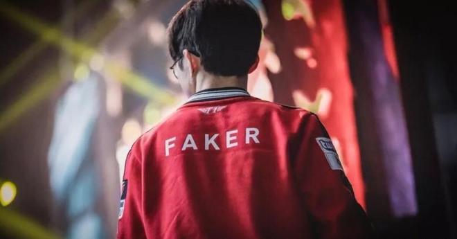 Astralis官宣与k0nfig分道扬镳，G2 Carlos让他看看私信