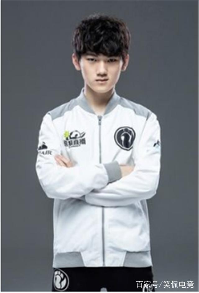 B8 , Heroic , 和 NRG 在 BLAST.tv Austin Major 2025 第一阶段的首轮比赛中获胜